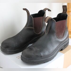 Blundstone #500 Men's Dark Brown and Black Leather Boots Size: 8.5